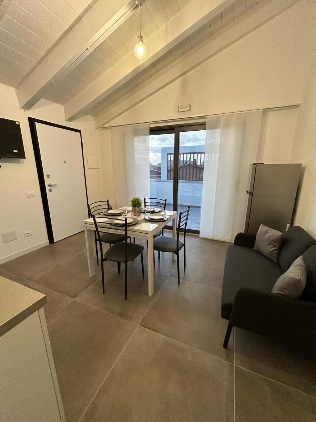 Family House Apartamento Porto Torres Exterior foto